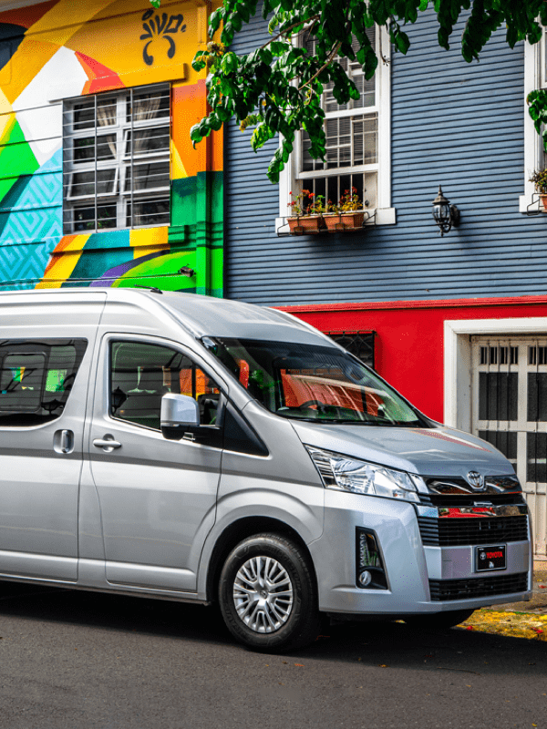 Hiace techo alto Toyota Costa Rica Grupo Purdy