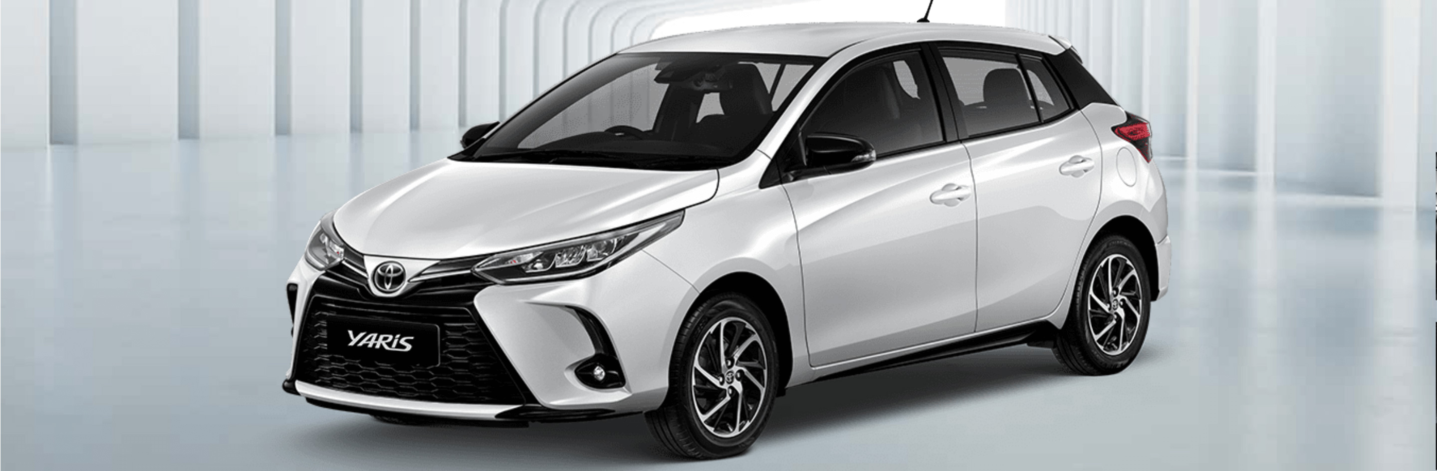 Banner Toyota Yaris HB 2023